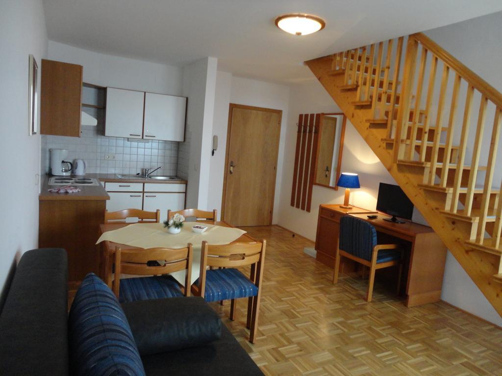 Panoramablickhotel - Lakeview Apartments אננהיים מראה חיצוני תמונה