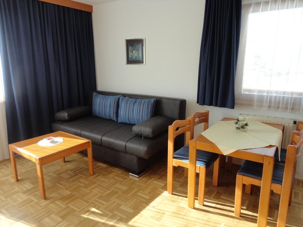 Panoramablickhotel - Lakeview Apartments אננהיים מראה חיצוני תמונה